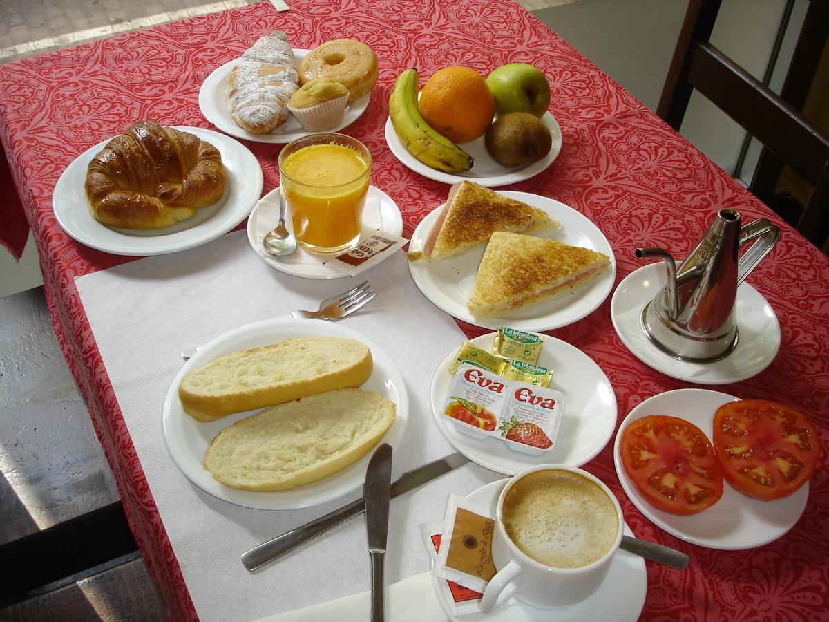 Hostal Marari Hanga Roa Buitenkant foto
